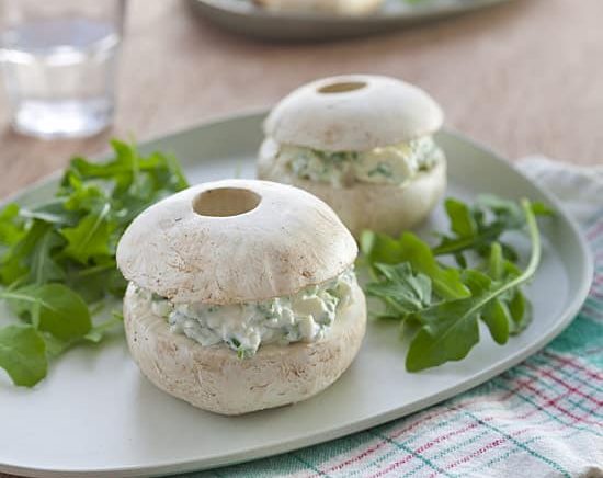 Bagel champignons et ricotta aux fines herbes