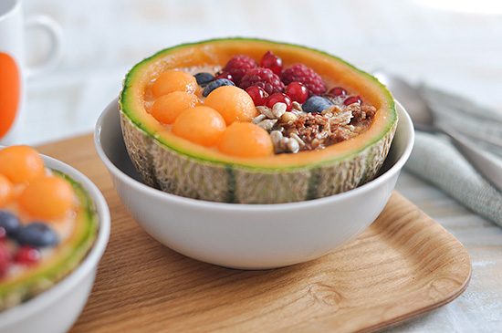 Smoothie bowl au melon, muesli et graines : Découvrez nos recettes