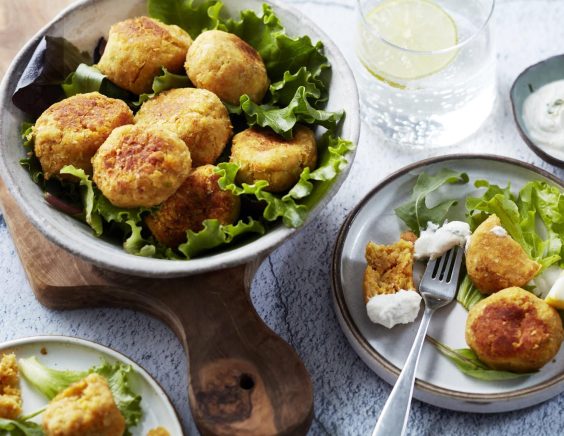 Falafels aux restes de légumes carotte, céleri, persil, graines de sésame