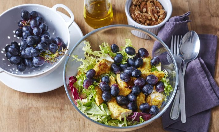 Salade de poulet épicé, raisin et noix - Etape 3